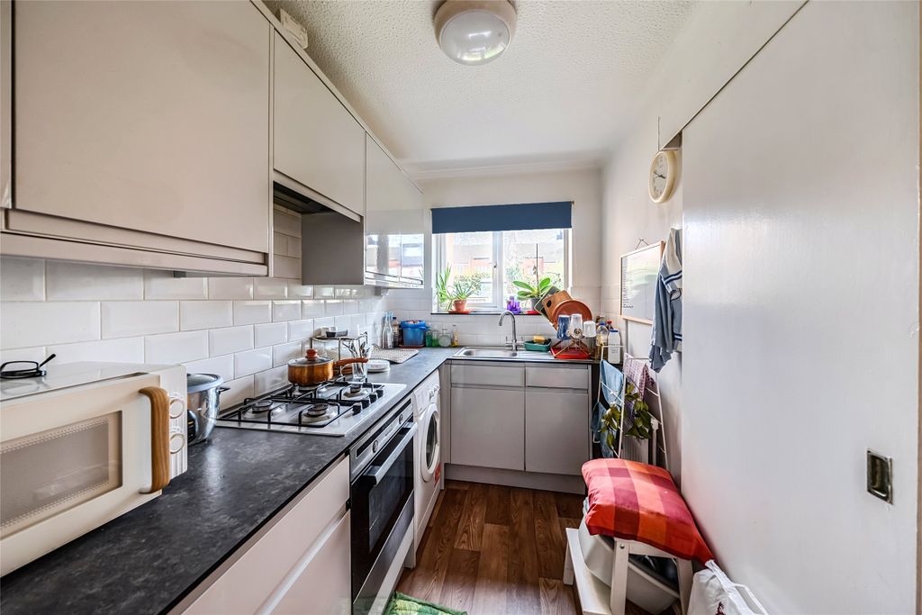 Property photo 3 of 15 Picture No. 30