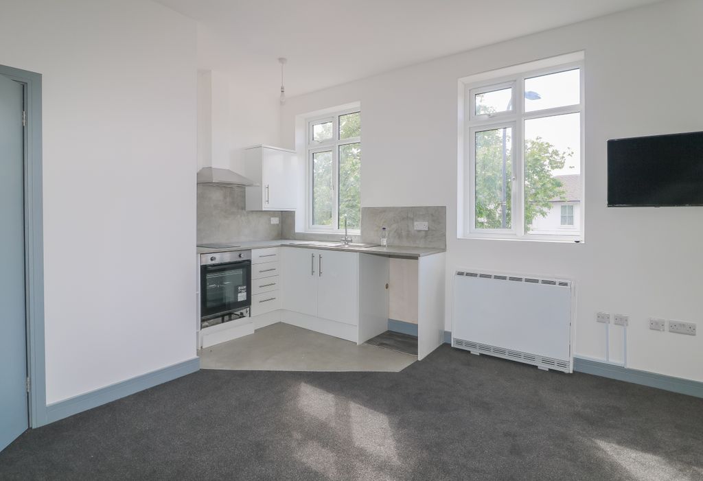 Property photo 2 of 4