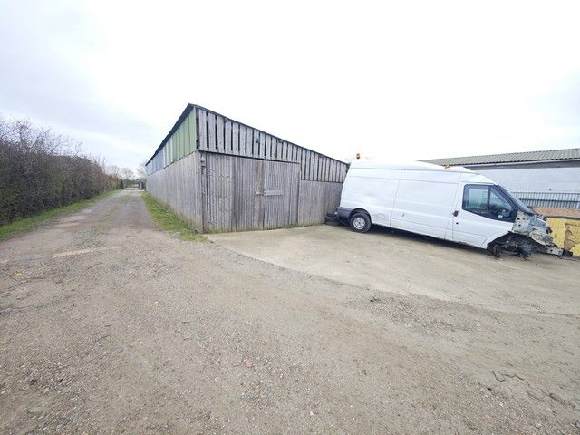 Property photo 3 of 8