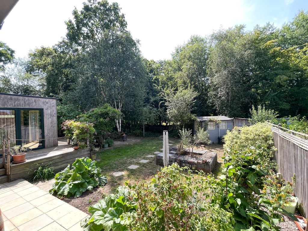 Property photo 3 of 26