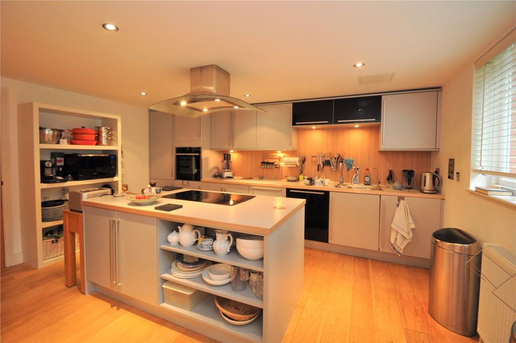 Property photo 3 of 14 Picture No. 03