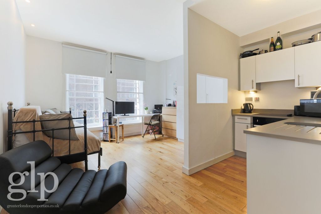 Property photo 1 of 11 1117530