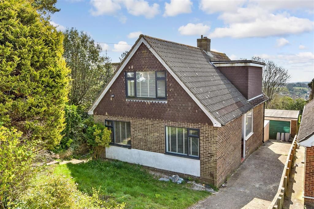 Property photo 1 of 19 Front External