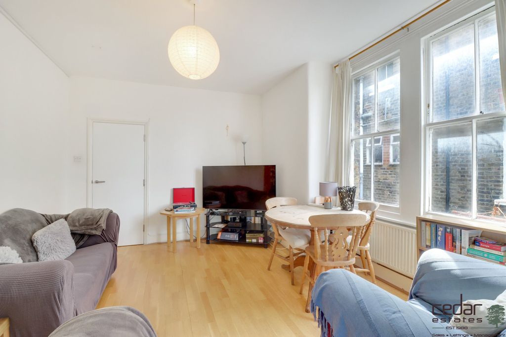 Property photo 3 of 9