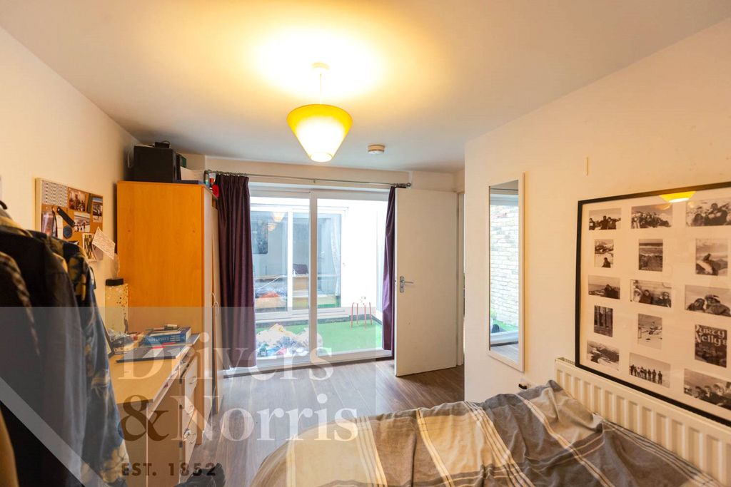 Property photo 2 of 10 Picture No. 06