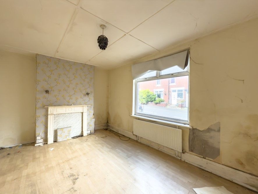 Property photo 3 of 9
