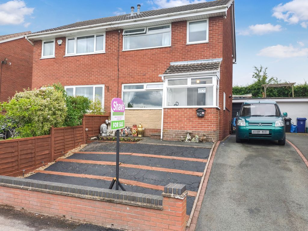 Property photo 1 of 27