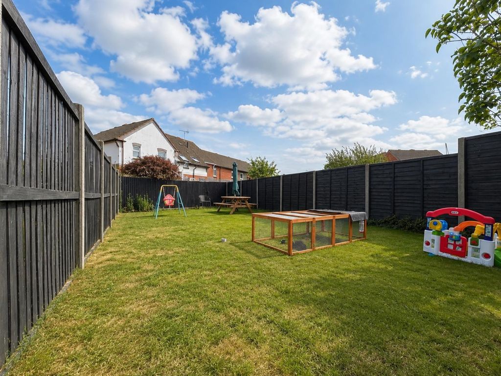 Property photo 3 of 15