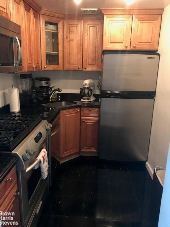 Property photo 3 of 13 <Alttext/>