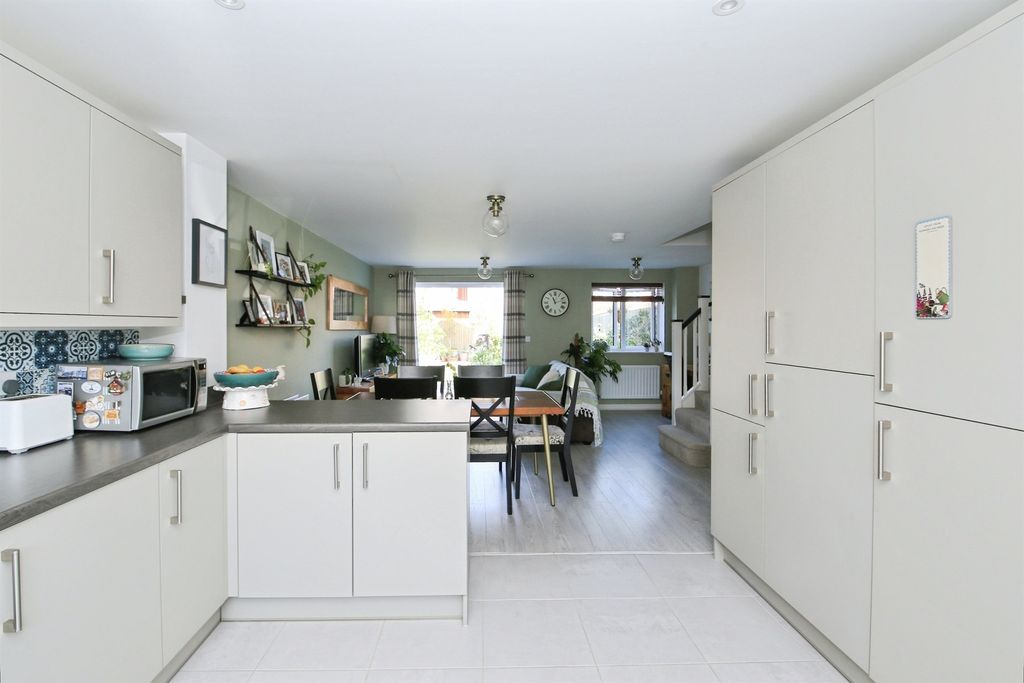 Additional image 6 of 3 bed semi-detached house for saleBanbury Drive, Hampton Water, Peterborough PE7
