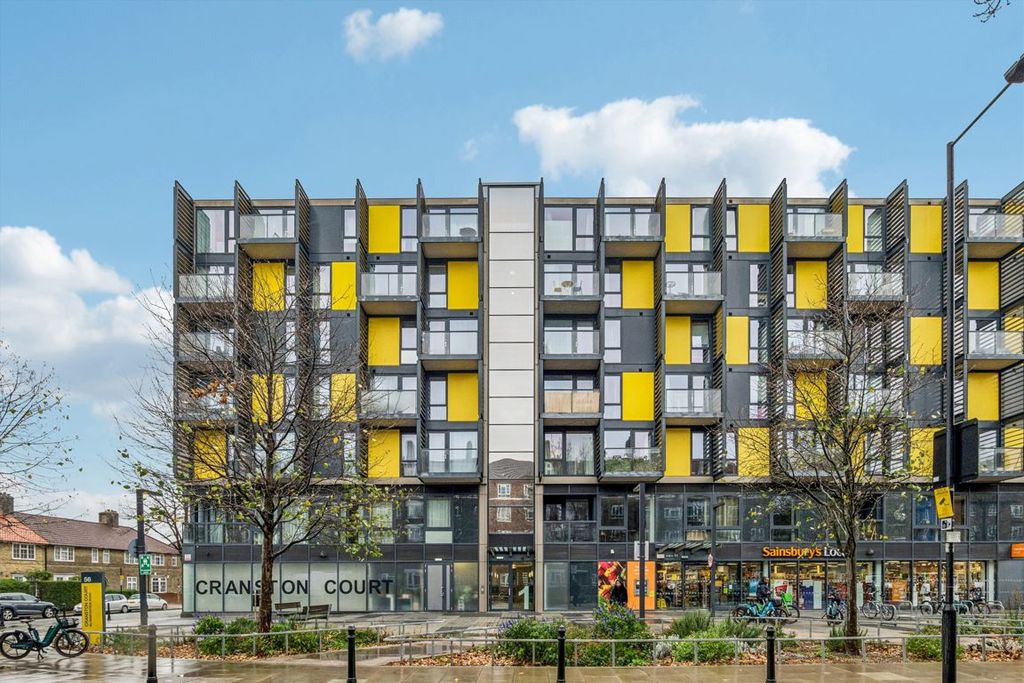 Property photo 1 of 12