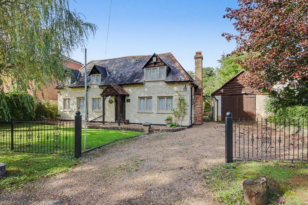 Property photo 1 of 22