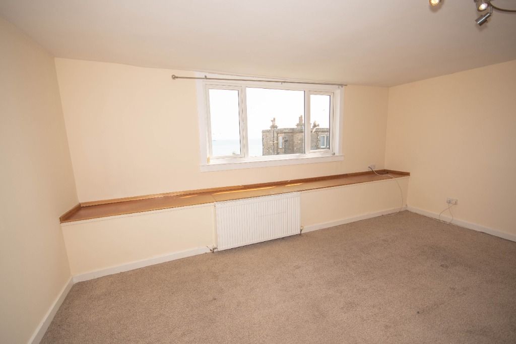 Property photo 3 of 17 Photo 3