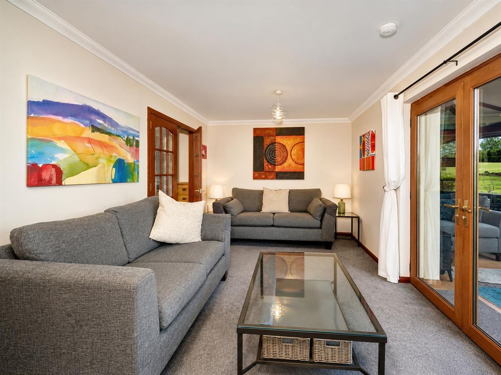 Property photo 3 of 24 50 Emmock Woods Drive Dundee-3.Jpg