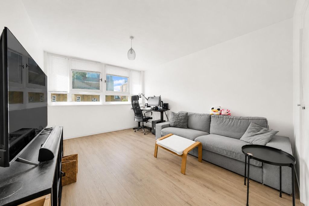 Property photo 1 of 9 1.Png
