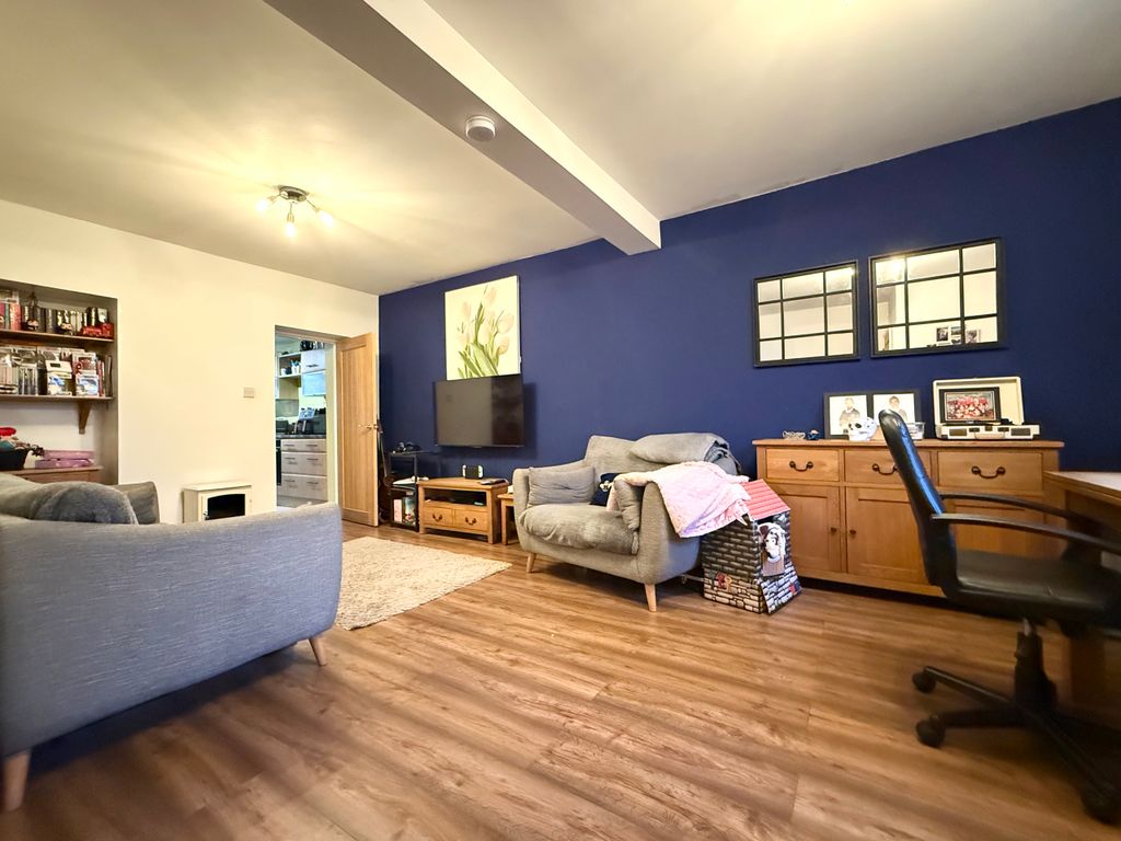 Property photo 2 of 16 Img_6247.Jpeg