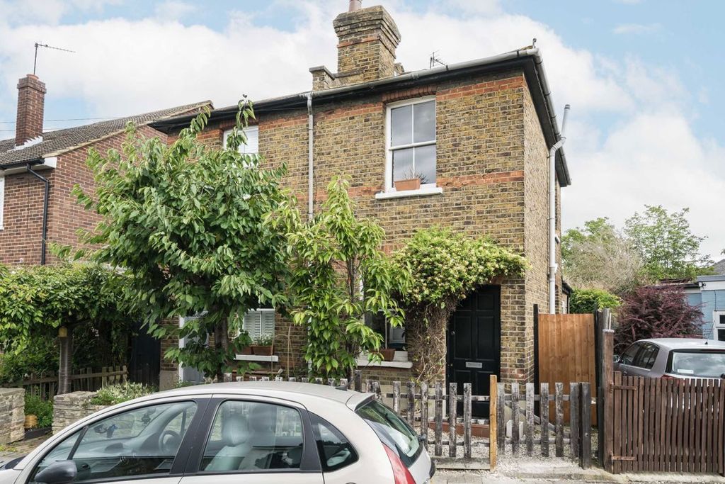 Property photo 1 of 7