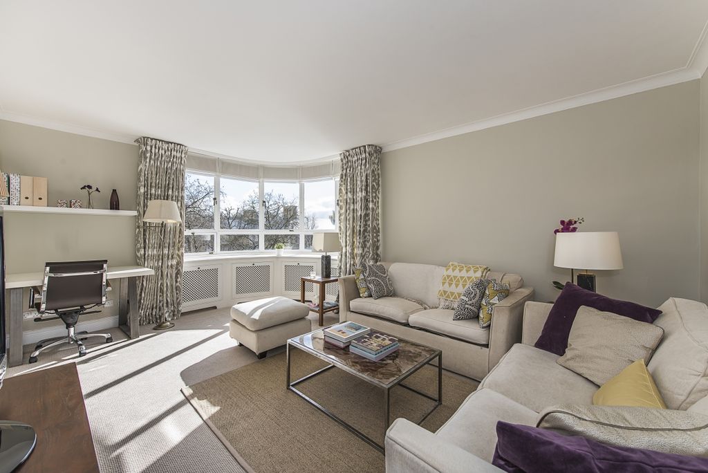 Property photo 3 of 16 Reception Room