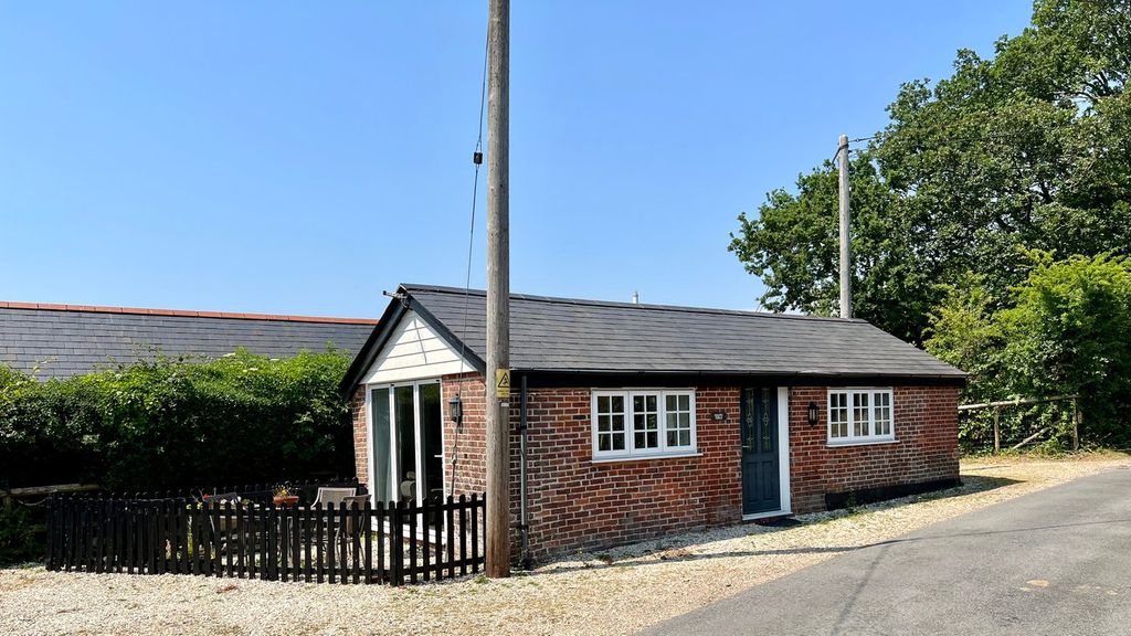 Property photo 3 of 21