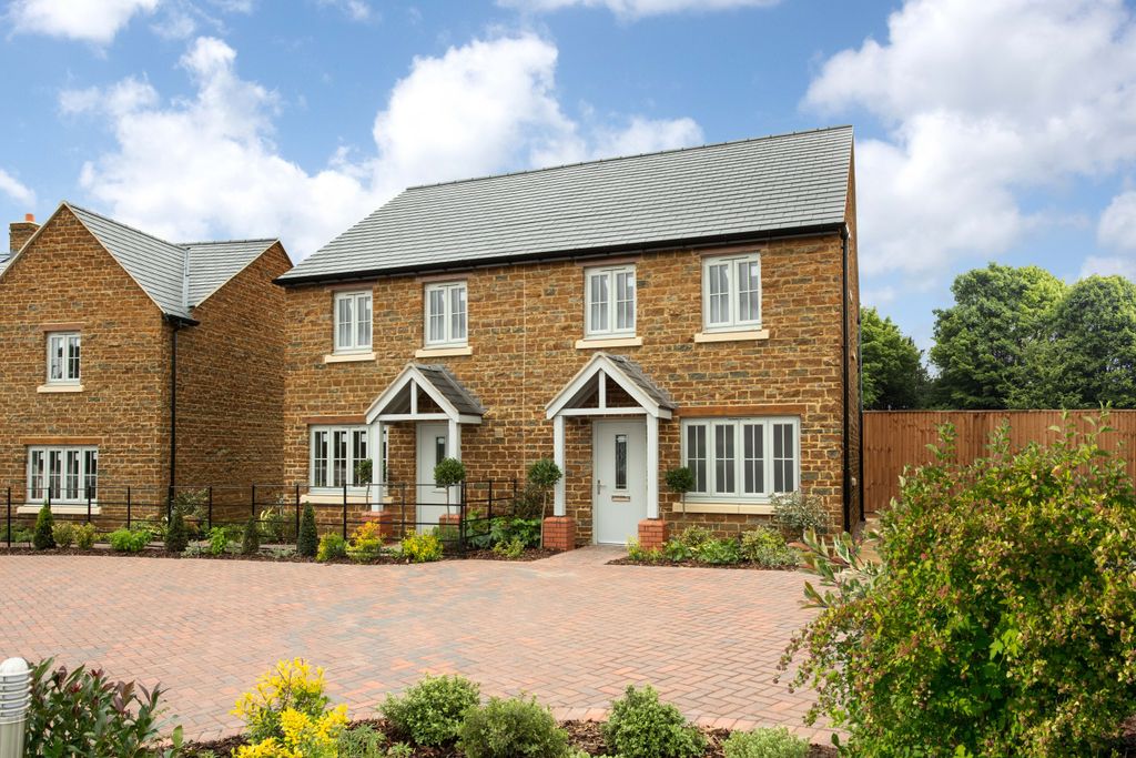 Property photo 1 of 9 Bar Nn Harlestone Maidstone Show Home