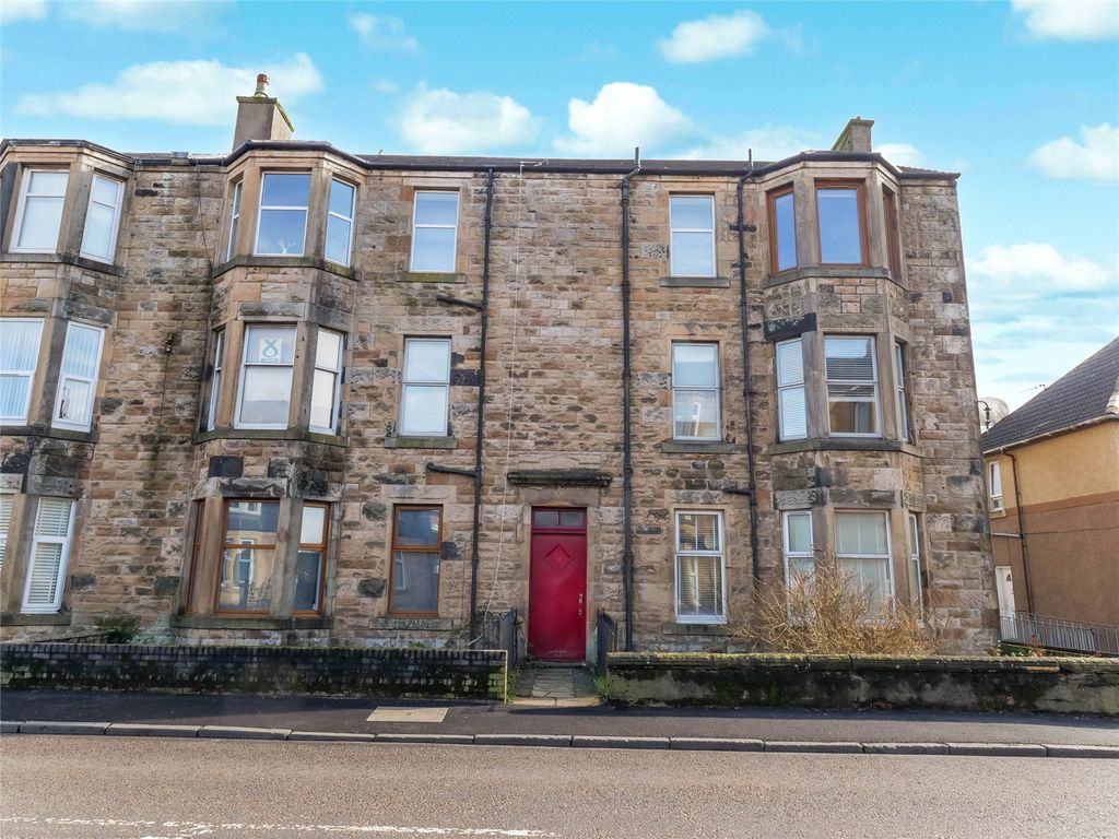 Property photo 1 of 18 Front