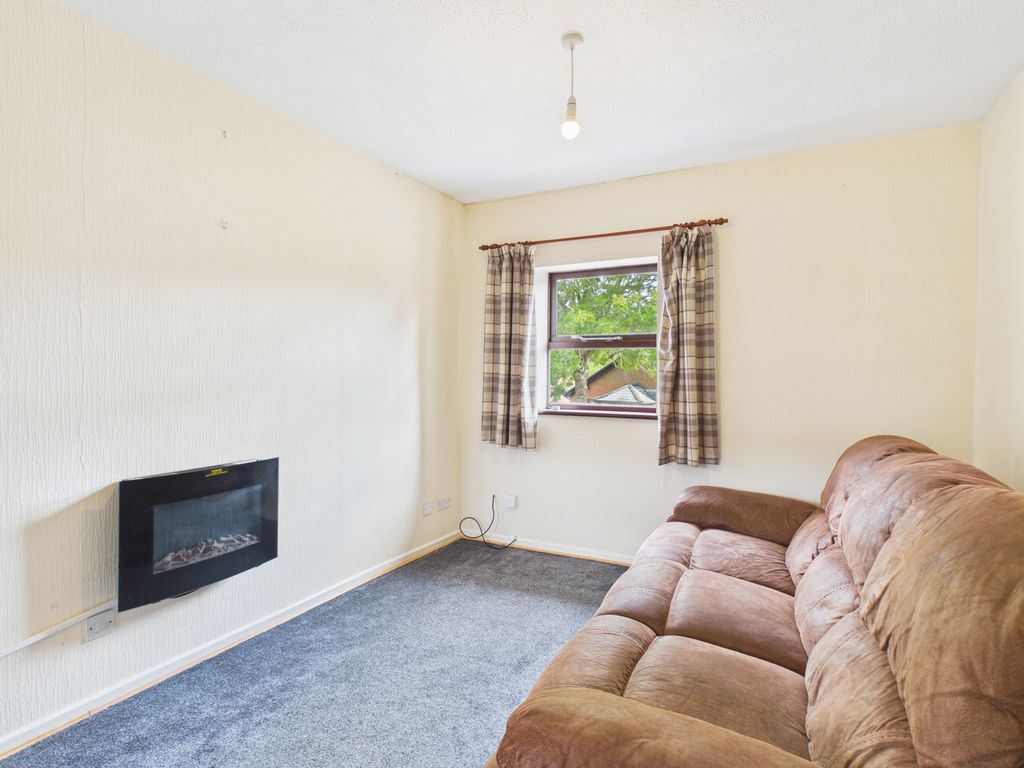 Property photo 2 of 5