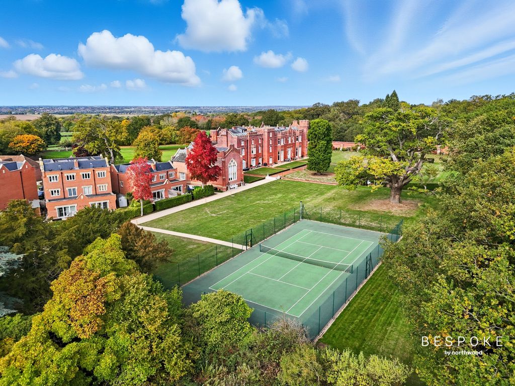 Property photo 1 of 22