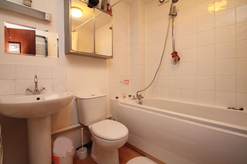 Property photo 2 of 3 Photo 5