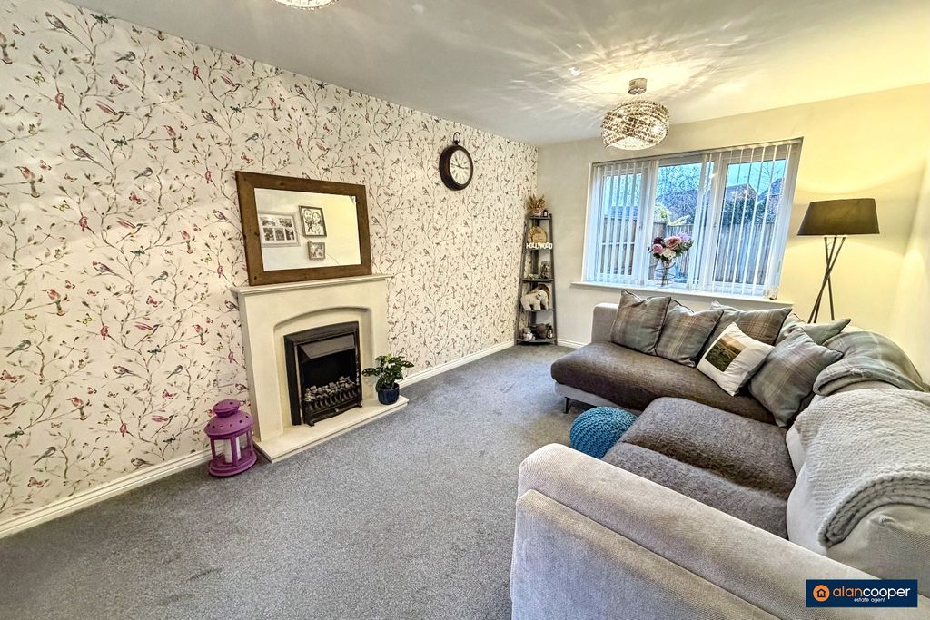 Property photo 2 of 14 4723474