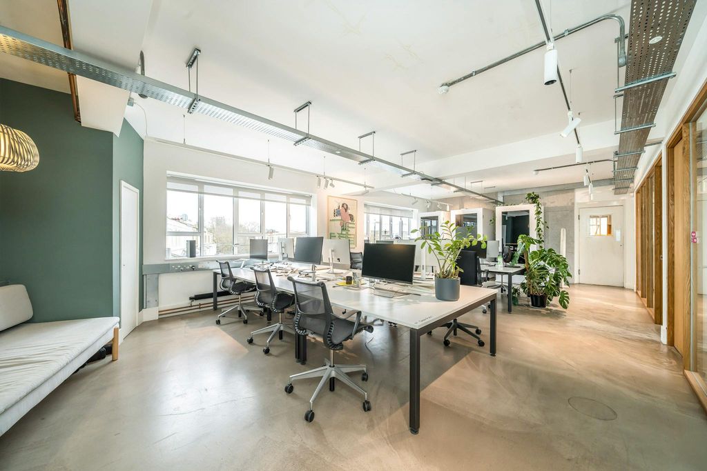 Property photo 2 of 7 Second Floor Block A Main Office 2.Jpg