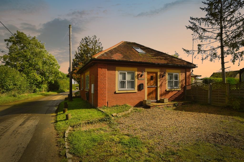 Property photo 1 of 11