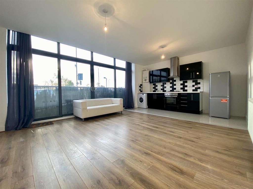 Property photo 1 of 6 Image