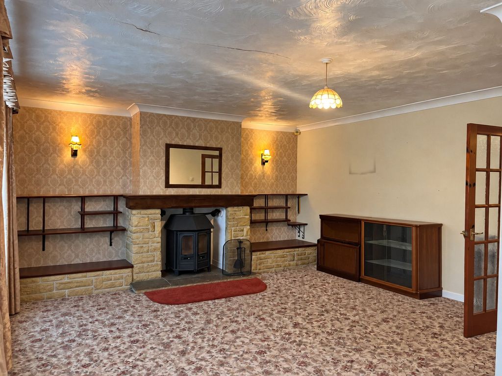Property photo 2 of 25 Picture No. 79