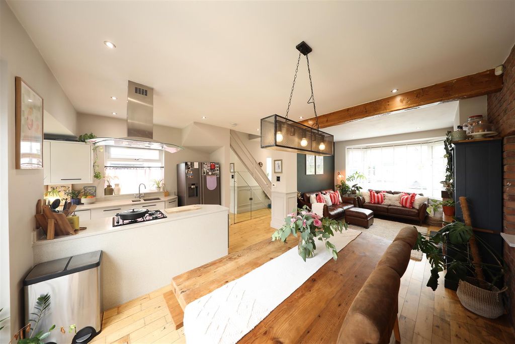 Property photo 2 of 25 Open Plan Ground Floor