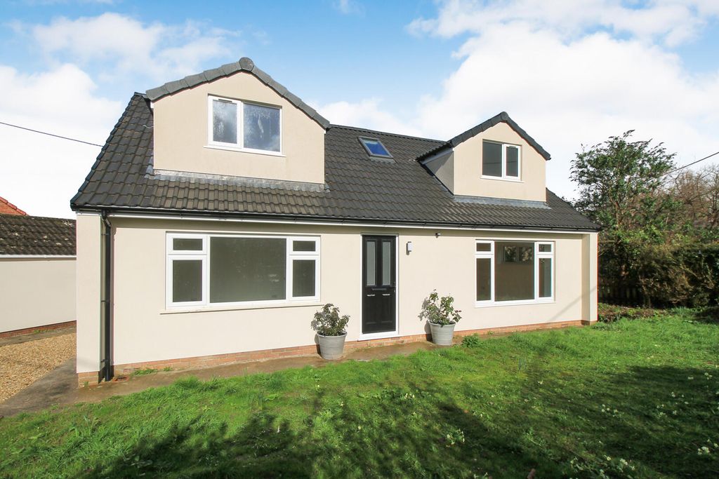 Property photo 1 of 21 Exterior