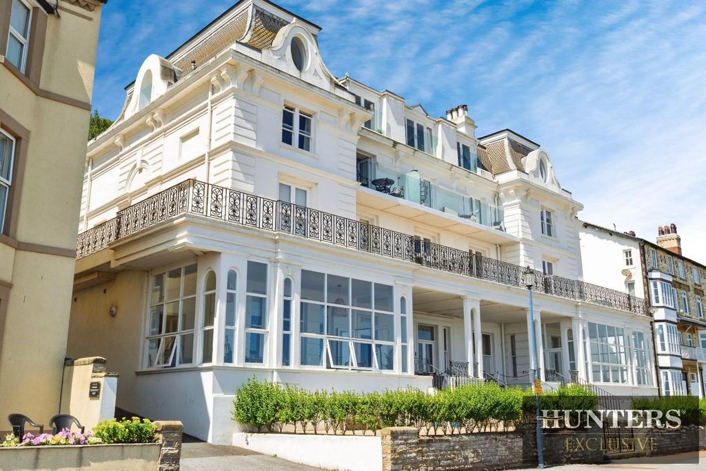 Property photo 1 of 20 Ackworth House