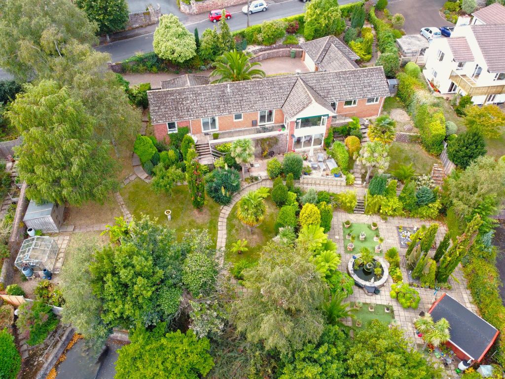 Property photo 1 of 22