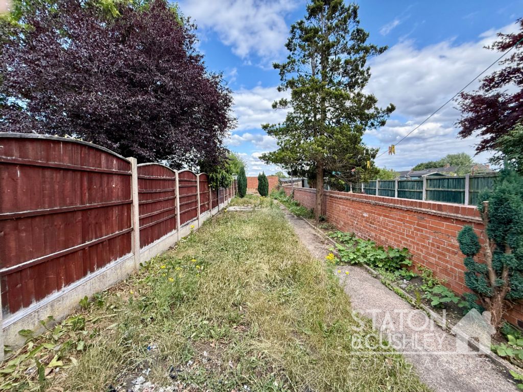 Property photo 2 of 30
