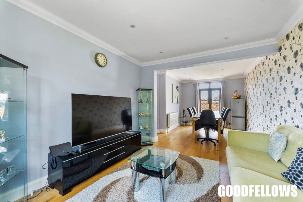 Property photo 1 of 17 Picture No. 37