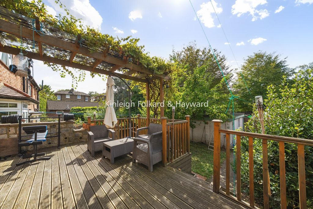 Property photo 3 of 18 Picture No. 05