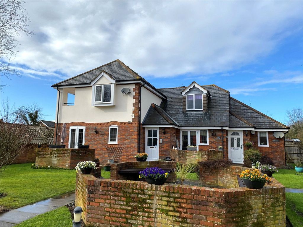 Property photo 1 of 16 Picture No. 01