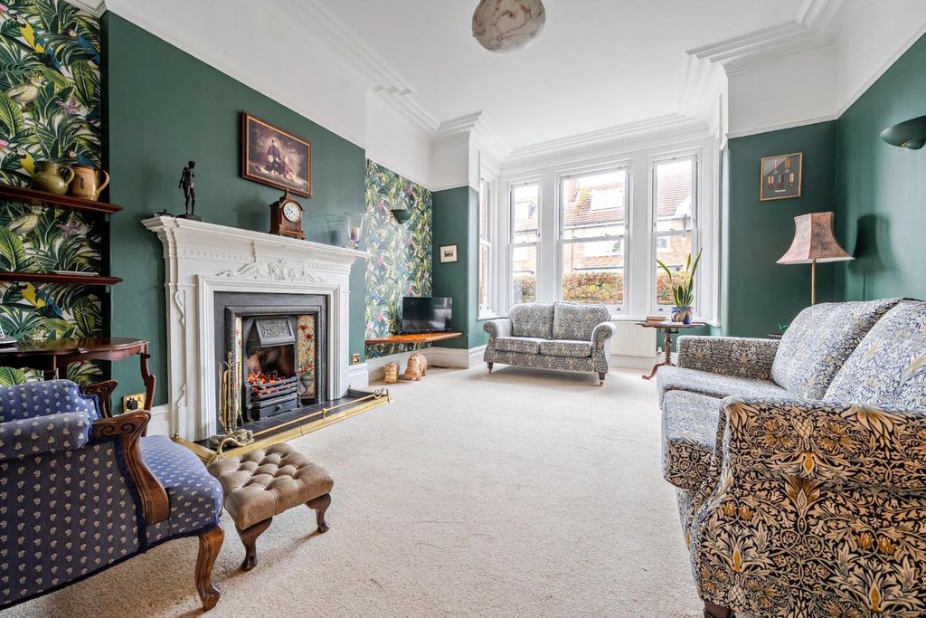 Property photo 2 of 29 1381714-9-691c4Ae1350d2.Jpg