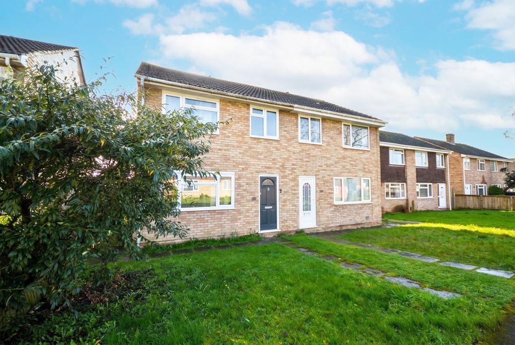 Property photo 1 of 16 Outside