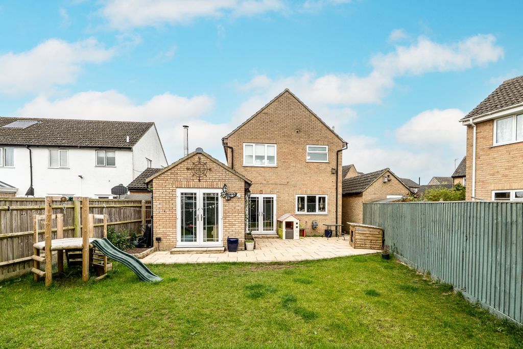 Property photo 2 of 20 Dsc00929