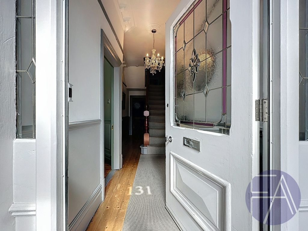 Property photo 3 of 43 5058043