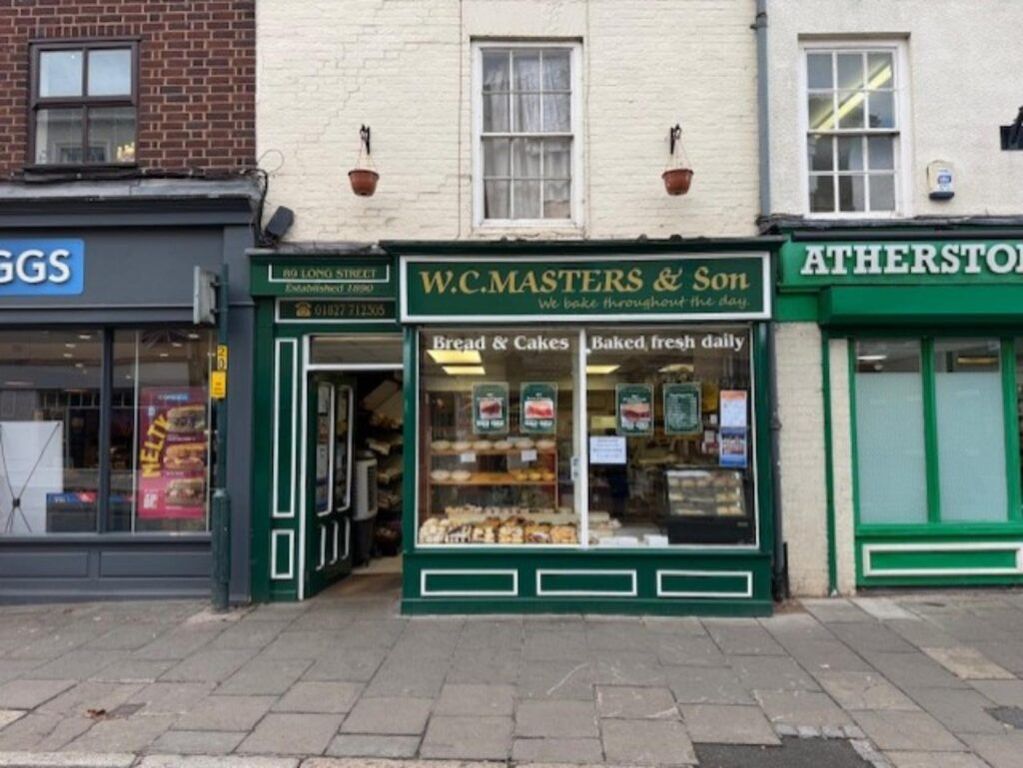 Property photo 1 of 17