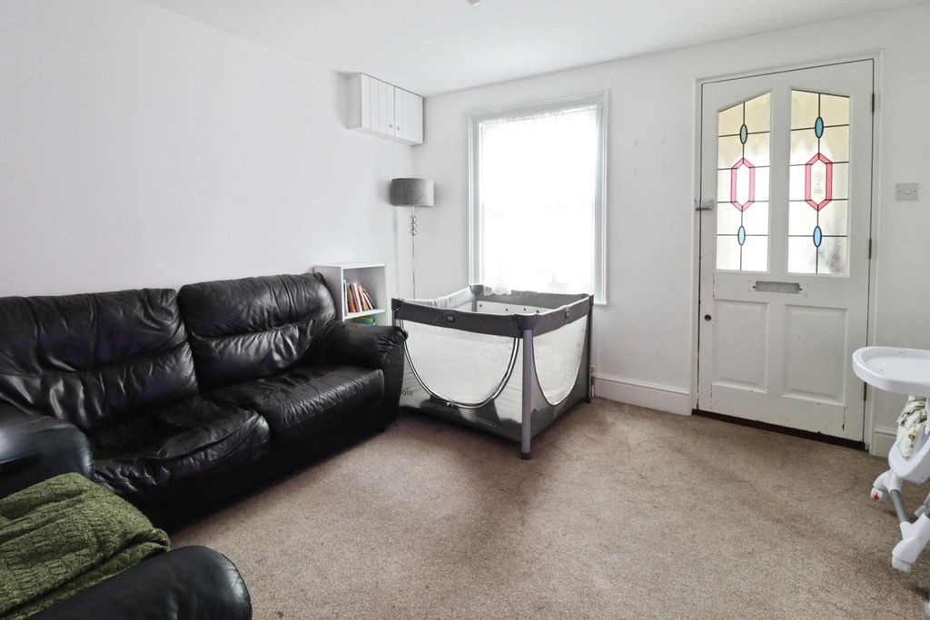 Property photo 2 of 12 Photo #2