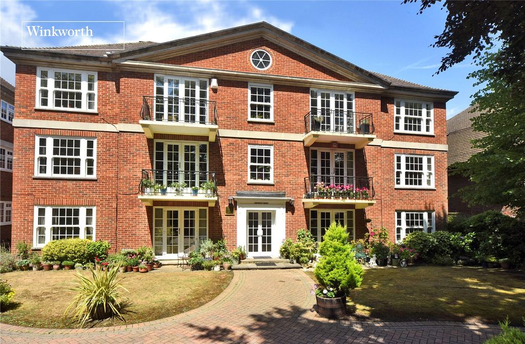 Property photo 1 of 16 Picture No. 02