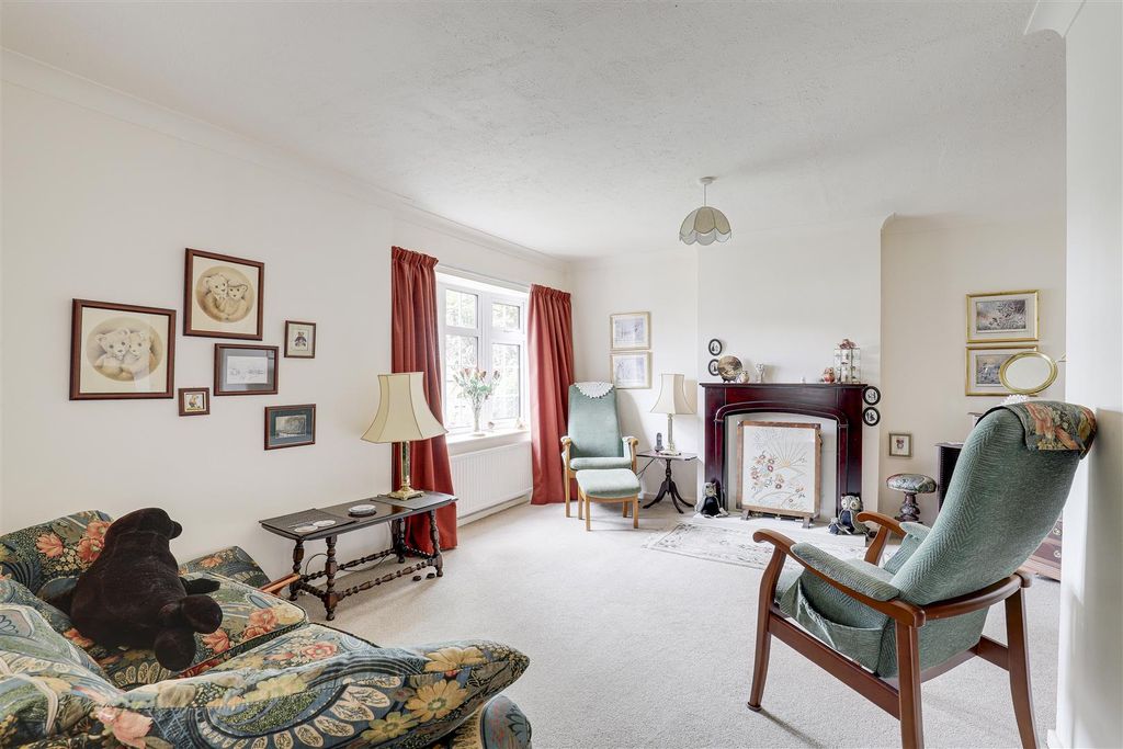 Property photo 2 of 20 2978.Jpg