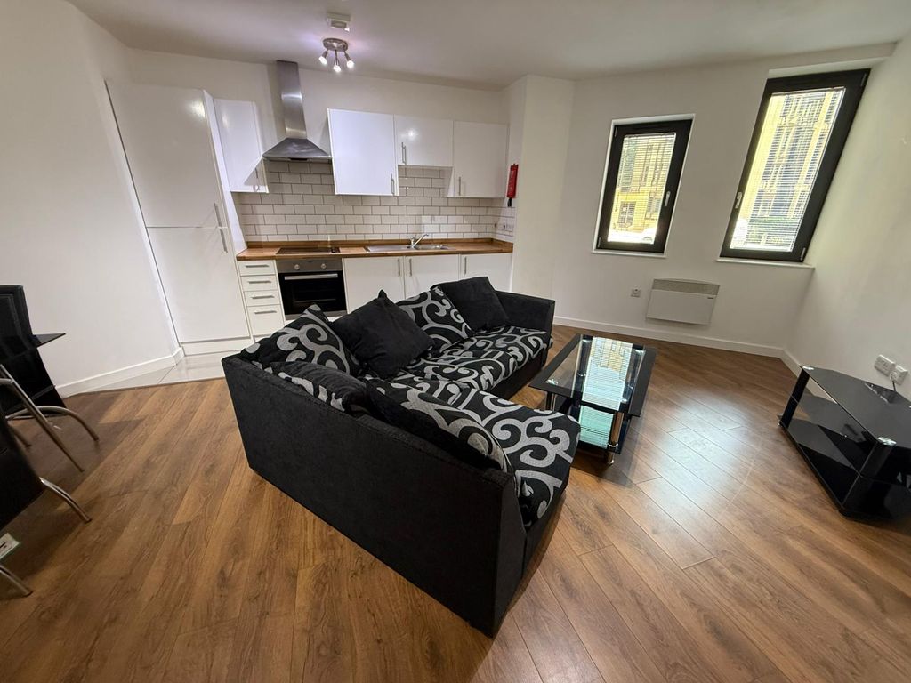 Property photo 2 of 4 Living Room